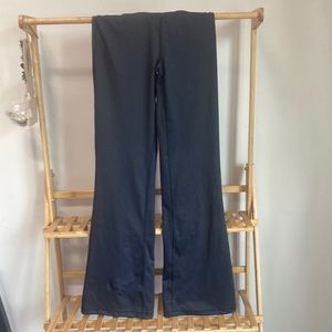 Flare activewear leggings from Aeropostale xs